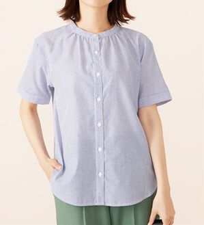 BELLUNA（ベルーナ）の「ギャザー使いバンドカラーブラウス（ブラウス）」｜ストライプ