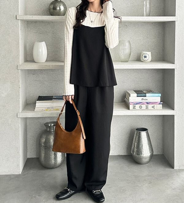 GeeRA（ジーラ）の「セットアップ風キャミソールサロペット（オールインワン）」｜詳細画像