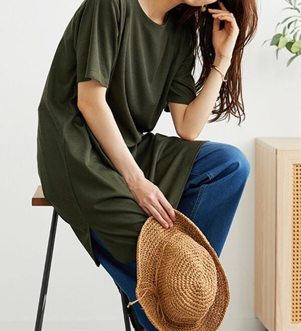 BELLUNA（ベルーナ）の「かのこ素材肩タックデザインワンピース（チュニック）」｜詳細画像