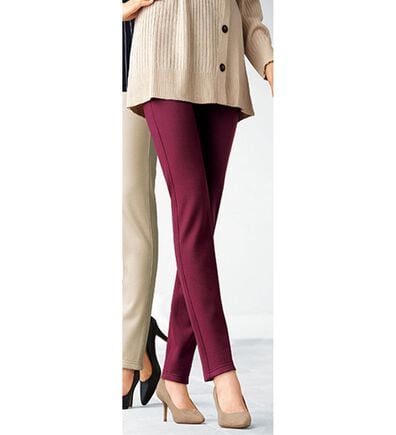 BELLUNA（ベルーナ）の「裏ベロアストレッチ素材レギンスパンツ（フルレングスパンツ）」