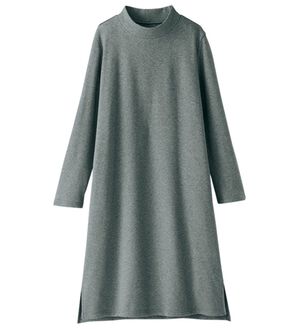 BELLUNA（ベルーナ）の「まるで着る毛布！静電防止付裏ファーお出かけワンピース（カットソーワンピース）」｜杢チャコール