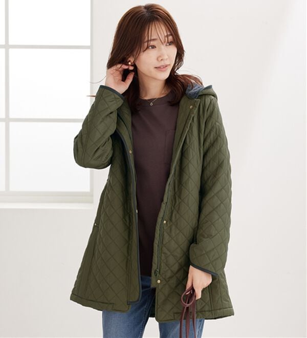 BELLUNA（ベルーナ）の「パイピング使い細見えキルトデザインコート（ロングコート）」｜詳細画像