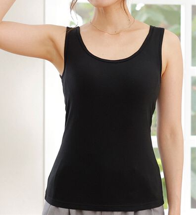 LAVIENNE（ラヴィエンヌ）の「４０代からの綿混快適カップ付タンクトップ（ブラトップ・カップ付きインナー）」