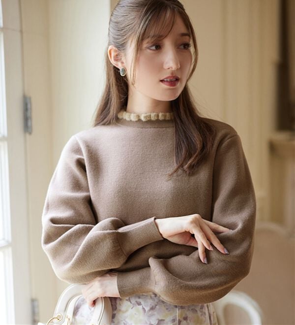 alotta（アロッタ）の「毛布のように温かい　裏シャギーパフ袖ニット（ニット・セーター）」｜詳細画像