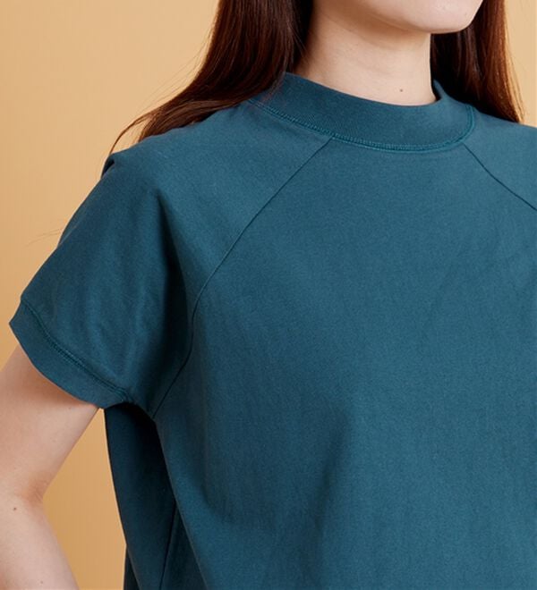BELLUNA（ベルーナ）の「華奢見せ！しっかり素材コットン１００％Ｔシャツ（カットソー）」｜詳細画像
