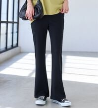 BELLUNA（ベルーナ）の「シュッと体型カバー！ジャストフィットフレアーパンツ（フルレングスパンツ）」