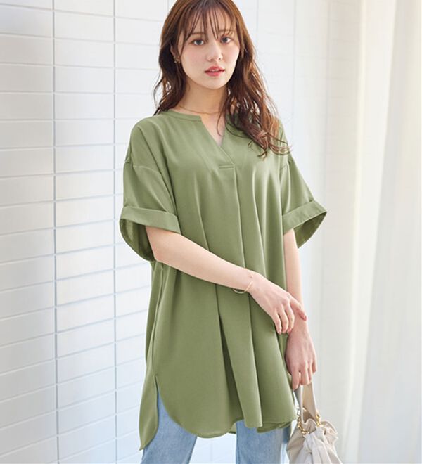 alotta（アロッタ）の「スキッパーとろみブラウスチュニック（ブラウス）」｜詳細画像