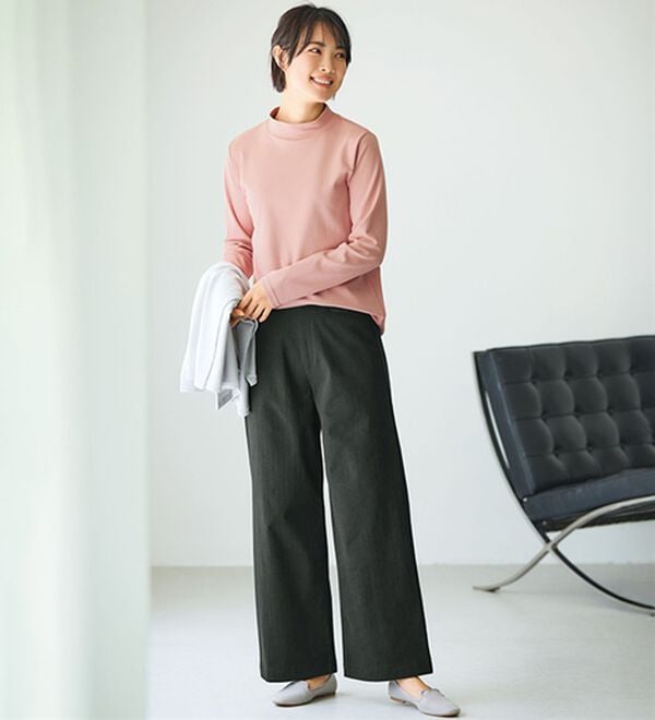 BELLUNA（ベルーナ）の「《ＨｕｇＲｅａｍコットン》裏起毛暖かハイネックプルオーバー（カットソー）」｜詳細画像