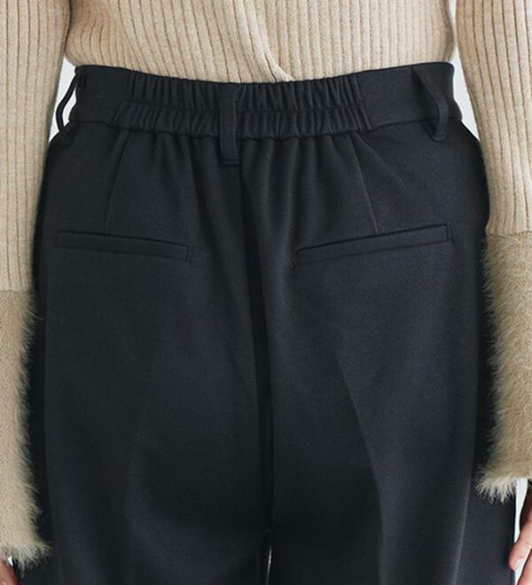 Pierrot（ピエロ）の「カシミヤタッチセミルーズストレートパンツ（フルレングスパンツ）」｜詳細画像