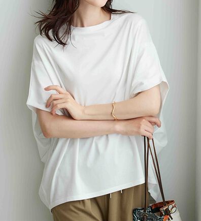 BELLUNA（ベルーナ）の「【接触冷感】二の腕隠れる！ドルマンチュニック（チュニック）」