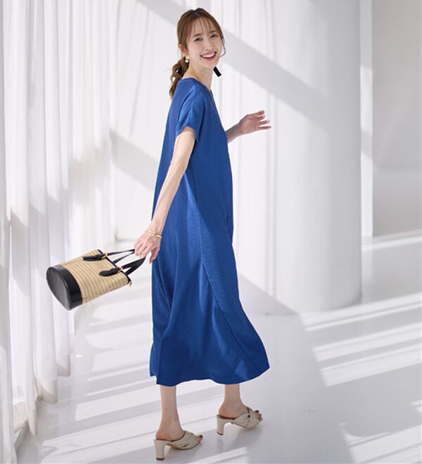 alotta（アロッタ）の「【４つの機能付】ひんやり楽ちん快適！フレアーワンピース（カットソーワンピース）」｜詳細画像