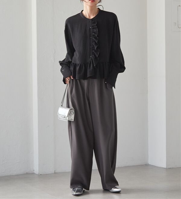 RANAN（ラナン）の「ラウンドフリルブラウス（シャツ）」｜詳細画像