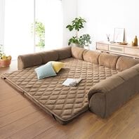 iellio（イエリオ）の「【早割】ゆったり・まったりクッション一体型ラグ＜フロアソファ・ローソファー・洗えるラグ・プレイマット・プレイルームにも＞（ラグ）」