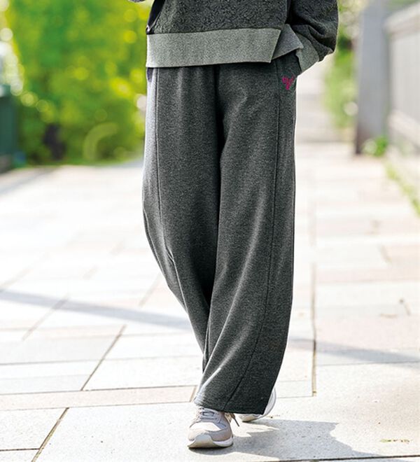 BELLUNA（ベルーナ）の「【ｍａｒｉｅ　ｃｌａｉｒｅ　ＳＰＯＲＴ】即お出かけ！バレルパンツ（フルレングスパンツ）」｜チャコール