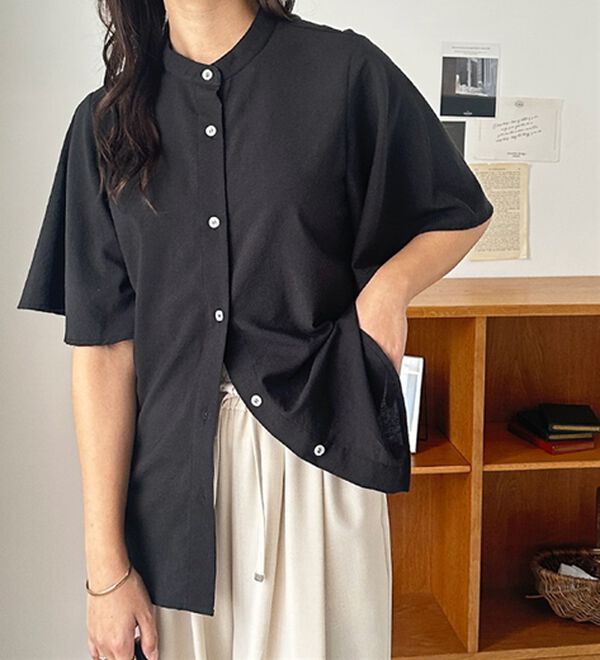 GeeRA（ジーラ）の「フレアー袖バンドカラーブラウス（ブラウス）」｜詳細画像