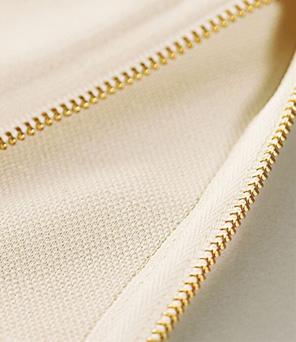 BELLUNA（ベルーナ）の「ポケット付ハーフジップフレアーワンピース（カットソーワンピース）」｜詳細画像