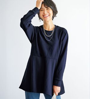 BELLUNA（ベルーナ）の「裏起毛ふくれジャカードペプラムチュニック（チュニック）」｜ネイビー
