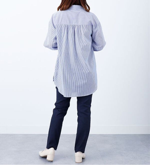 BELLUNA（ベルーナ）の「胸元刺しゅうシャツチュニック（チュニック）」｜詳細画像