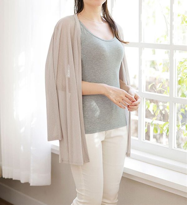 LAVIENNE（ラヴィエンヌ）の「４０代からの綿混快適カップ付タンクトップ（ブラトップ・カップ付きインナー）」｜詳細画像