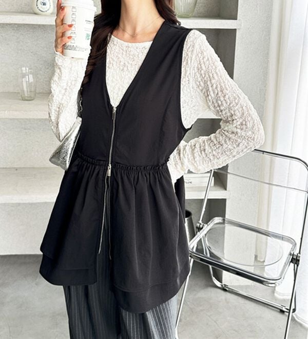 GeeRA（ジーラ）の「ダブルジップティアードベスト（ベスト）」｜詳細画像