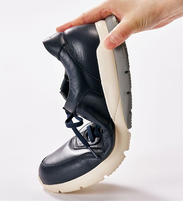 「＜リーガルウォーカー＞弾むような履き心地！レザーウォーキングシューズ（メンズスニーカー）」｜詳細画像