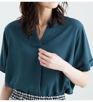 BELLUNA（ベルーナ）の「ジョーゼット素材スキッパーシャツブラウス（シャツ）」｜ブルーグリーン