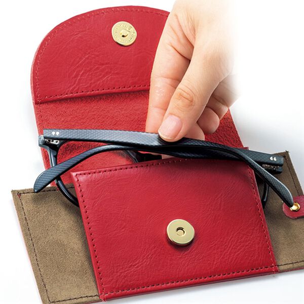 BELLUNA（ベルーナ）の「＜ｍｏｚ＞日本製バッグチャーム牛革眼鏡ホルダー（その他ファッション小物）」｜詳細画像