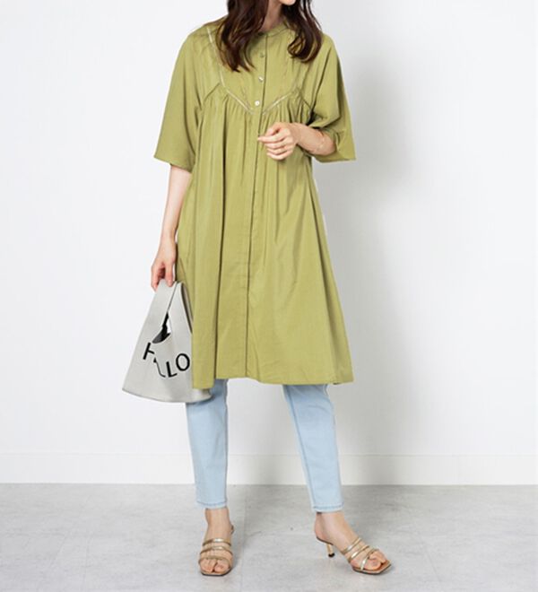 BELLUNA（ベルーナ）の「レース使いフレアーシルエットワンピース（チュニックワンピース）」｜詳細画像