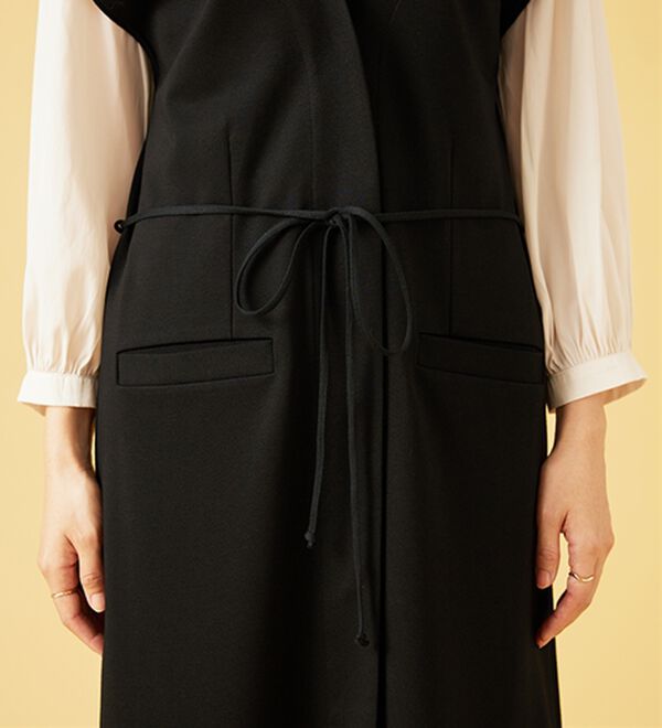 BELLUNA（ベルーナ）の「すっきりキレイ見え！Ｖネックロングジレ（ジレ）」｜詳細画像