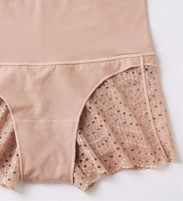 LAVIENNE（ラヴィエンヌ）の「鼠径部（そけいぶ）開放でらくらくショーツ（ショーツ）」｜詳細画像