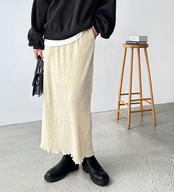 GeeRA（ジーラ）の「すっきり見え！ベロアプリーツロングスカート（ロングスカート）」｜詳細画像