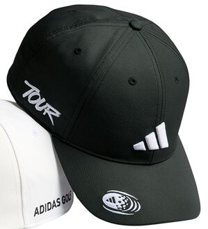 「＜アディダス＞サイドロゴキャップ（メンズ帽子）」｜ブラック