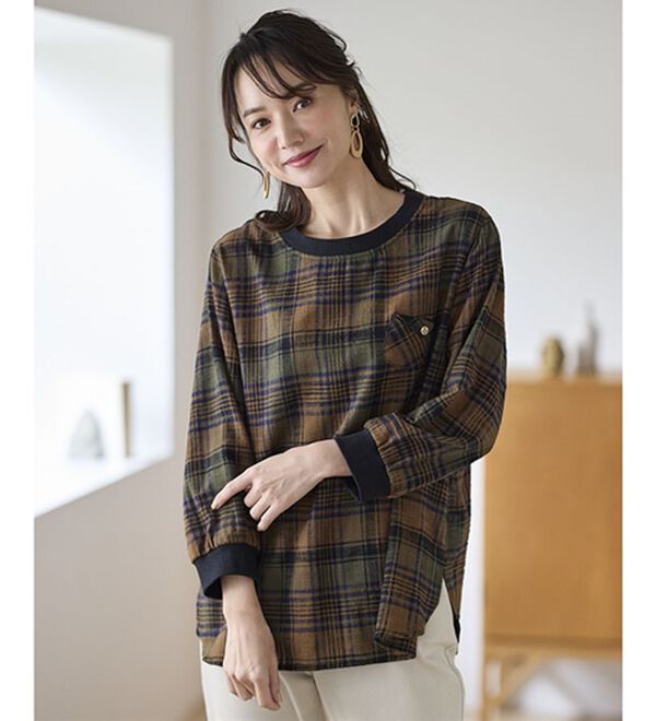 BELLUNA（ベルーナ）の「スラブ素材リブ使いブラウス（ブラウス）」｜詳細画像