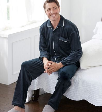 「しっとりストレッチベロアパジャマ（メンズルームウェア）」