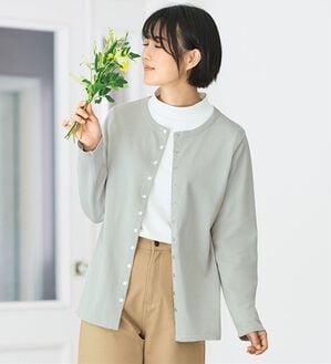 BELLUNA（ベルーナ）の「《ＨｕｇＲｅａｍコットン》ドットボタンニットカーディガン（ニットカーディガン）」｜ライトグレー