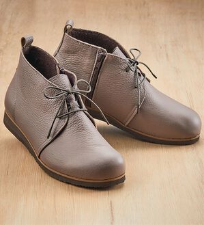 ルフラン（ルフラン）の「フィグリーノ　やわらかレザーのチャッカーブーツ（ブーツ）」｜チャコール