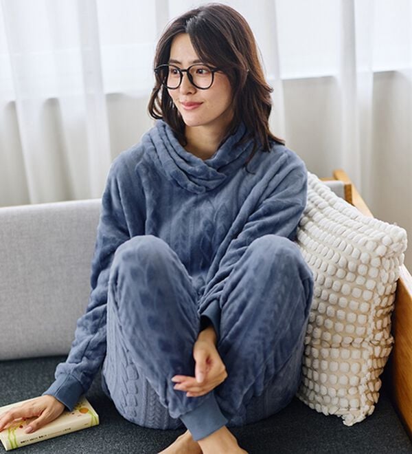 LAVIENNE（ラヴィエンヌ）の「寒がりさんのためのふわっもこケーブルフリースパジャマ（パジャマ・ルームウェア）」｜詳細画像