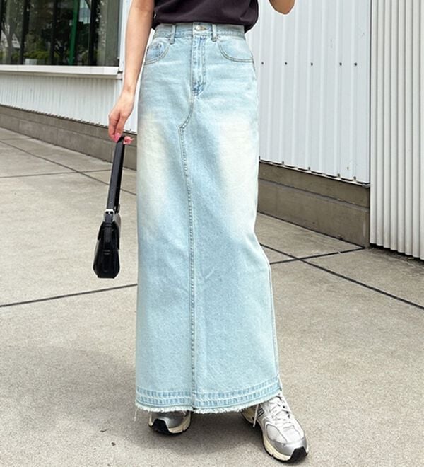 GeeRA（ジーラ）の「バックスリットデニムロングスカート（ロングスカート）」｜詳細画像