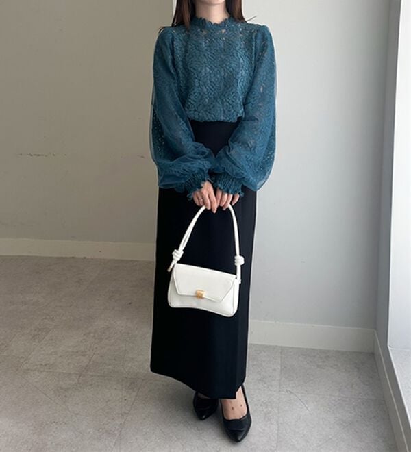 RANAN（ラナン）の「チュールドッキングフラワーレースキャンディースリーブブラウス（ブラウス）」｜詳細画像