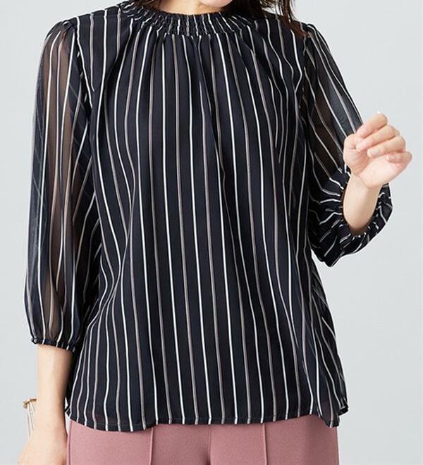 BELLUNA（ベルーナ）の「シフォン素材シャーリング使いブラウス（ブラウス）」｜詳細画像