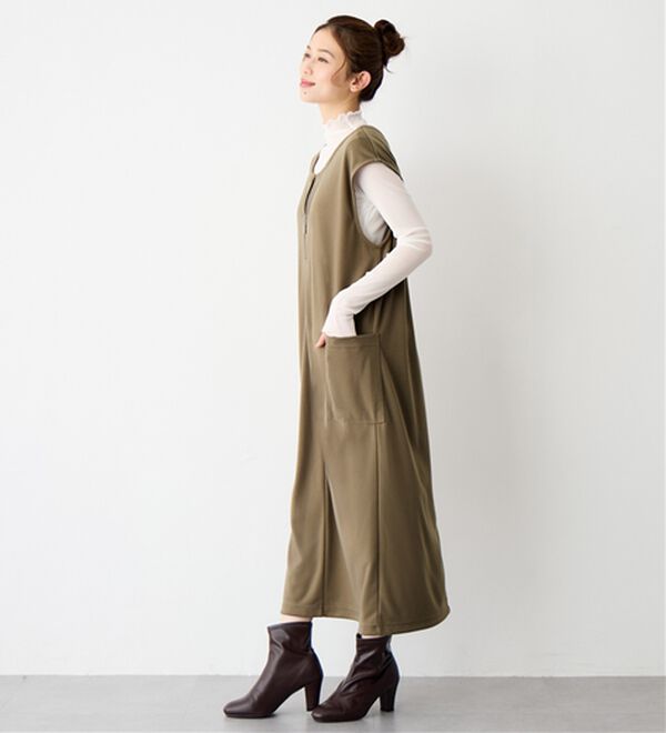 Viola e Viola（ヴィオラ エ ヴィオラ）の「なめらかポンチ　Iラインジャンスカ（ジャンパースカート）」｜詳細画像