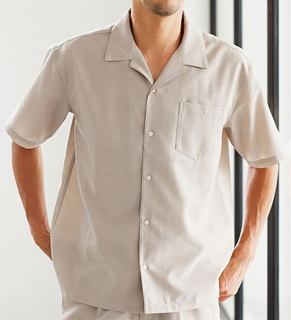 「リネンタッチワンタックワイドパンツ・オープンカラーワイドシャツ（メンズシャツ）」｜グレージュ シャツ