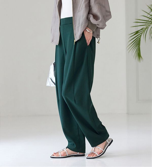 BELLUNA（ベルーナ）の「シュッと体型カバー！ワイドテーパード美脚パンツ（フルレングスパンツ）」｜詳細画像