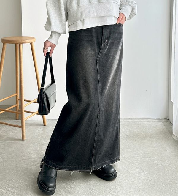 GeeRA（ジーラ）の「バックスリットデニムロングスカート（ロングスカート）」｜詳細画像