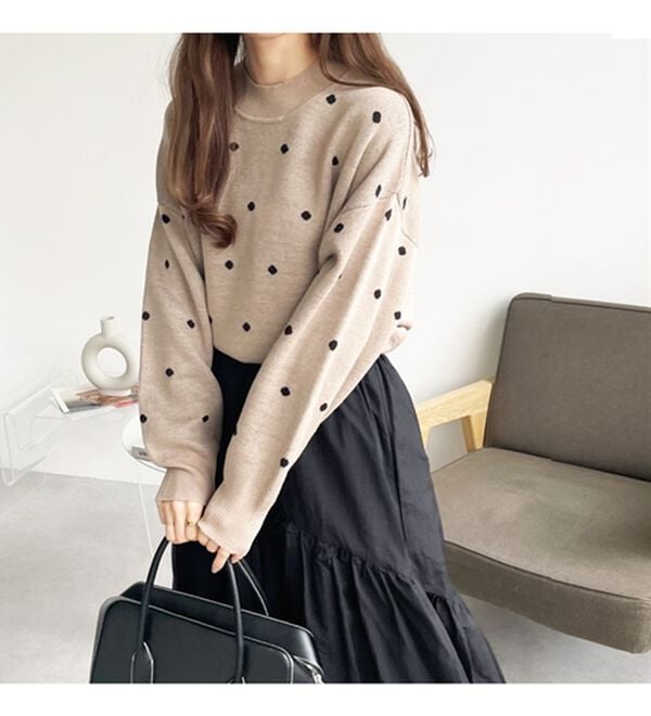 GeeRA（ジーラ）の「ドット柄ニットプルオーバー（ニット・セーター）」｜詳細画像