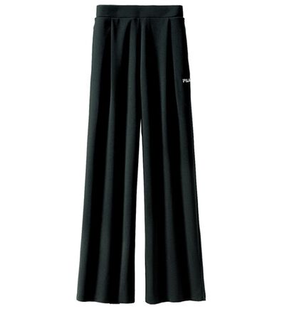 BELLUNA（ベルーナ）の「＜ＦＩＬＡ＞ジョーゼット素材タックワイドパンツ（ワイドパンツ・ガウチョ）」