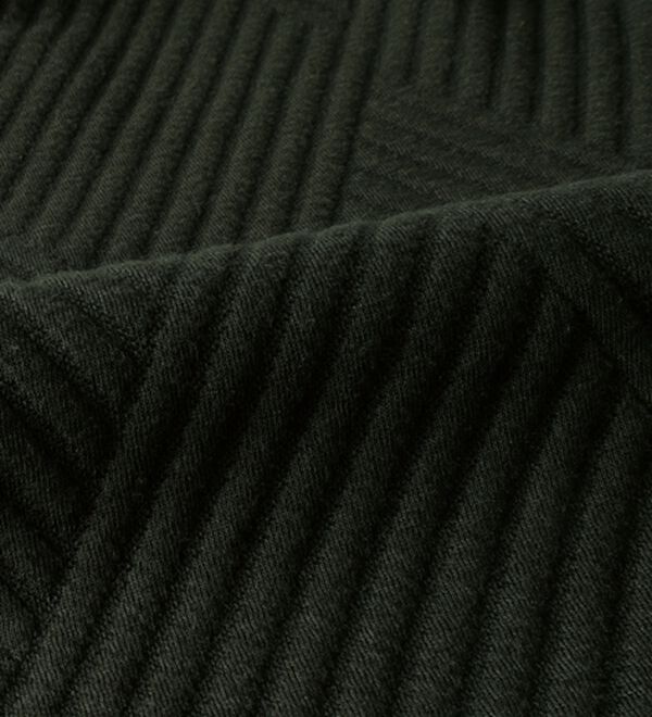 BELLUNA（ベルーナ）の「幾何柄ジャカード配色リブプルオーバー（カットソー）」｜詳細画像