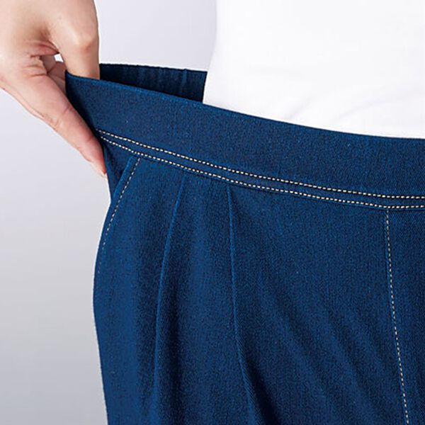 BELLUNA（ベルーナ）の「ゆったりタックニットデニムパンツ（フルレングスパンツ）」｜詳細画像