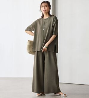 BELLUNA（ベルーナ）の「ゆるっとキレイ！ニット素材リラックスセットアップ（セットアップ）」｜グレージュ