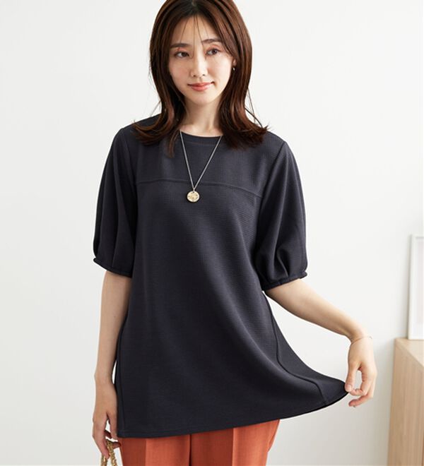 BELLUNA（ベルーナ）の「ポコポコ素材ふんわり袖チュニック（チュニック）」｜詳細画像